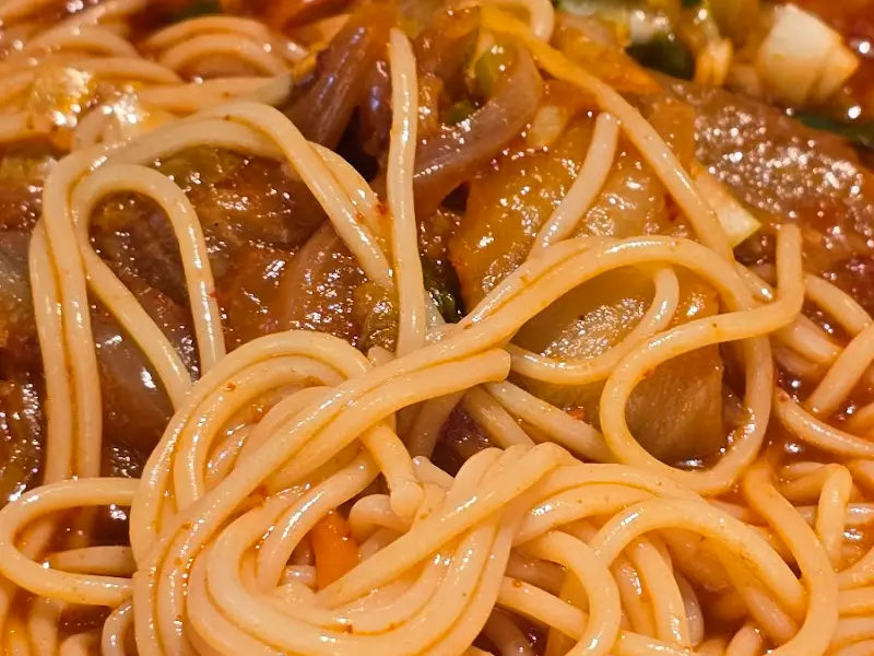 얼큰하고 시원한 온면