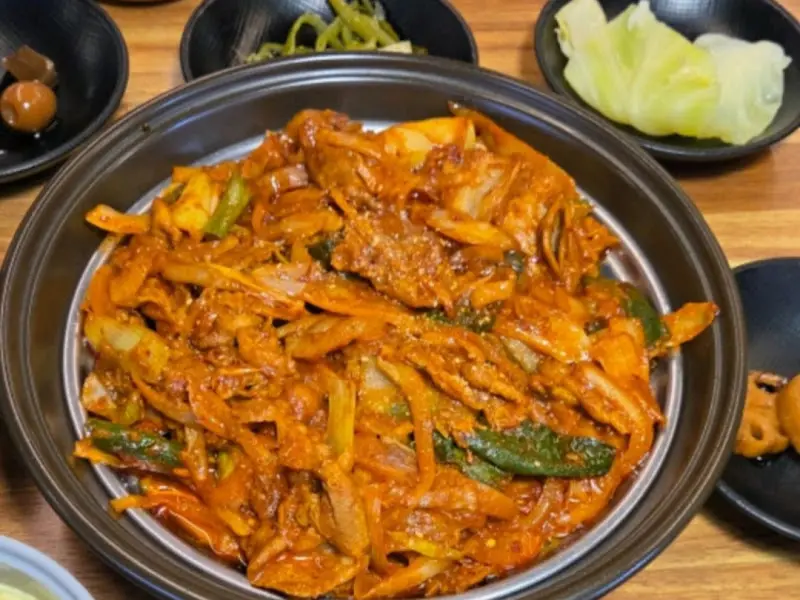 또바기쌈밥 제육볶음 확대