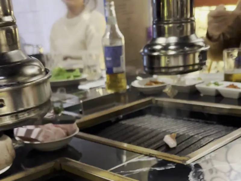 테이블과 환풍시설