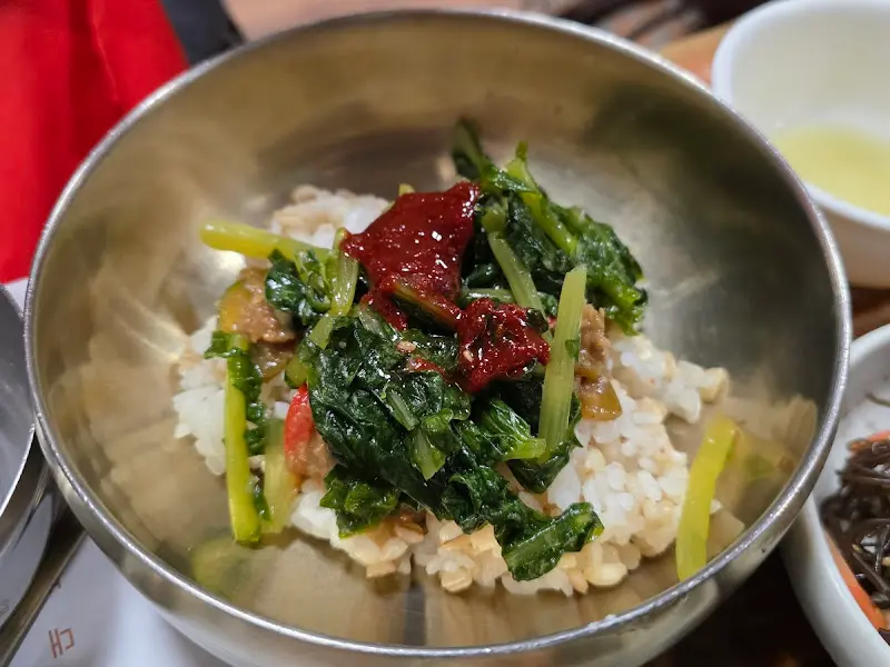 양념이 쏙 밴 볶음밥