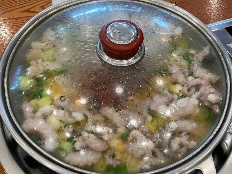 뚜껑 덮인 낙곱새