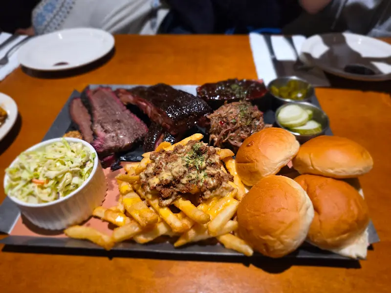 하우스 플래터의 푸짐한 비주얼