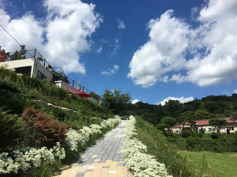 효산재로 가는 길