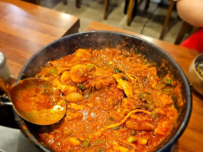 보글보글 끓는 낙곱새