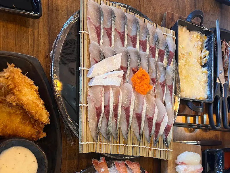 고등어회 한 상 차림