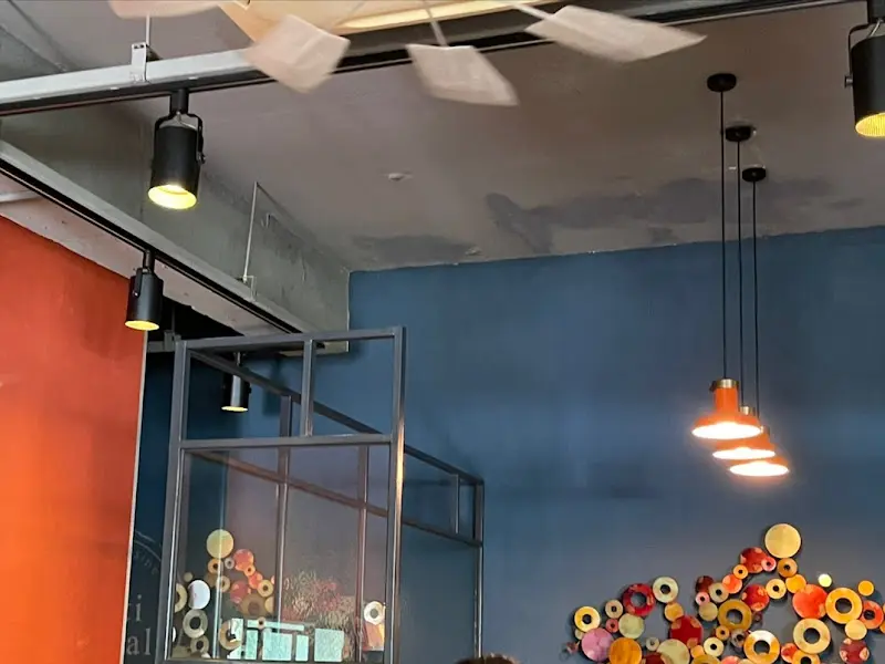 모티마할의 천장 조명