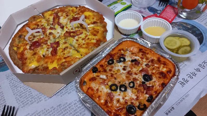 피자와 사이드 메뉴