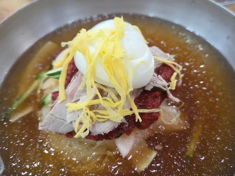 춘하추동 밀면 편육