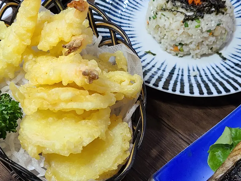 새우튀김과 감자튀김