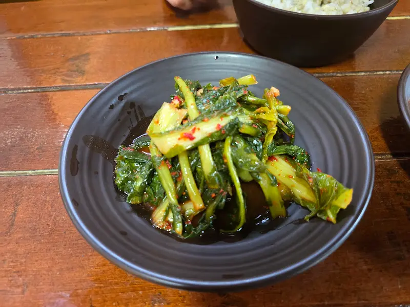 몽촌토성보리밥손칼국수의 정갈한 밑반찬