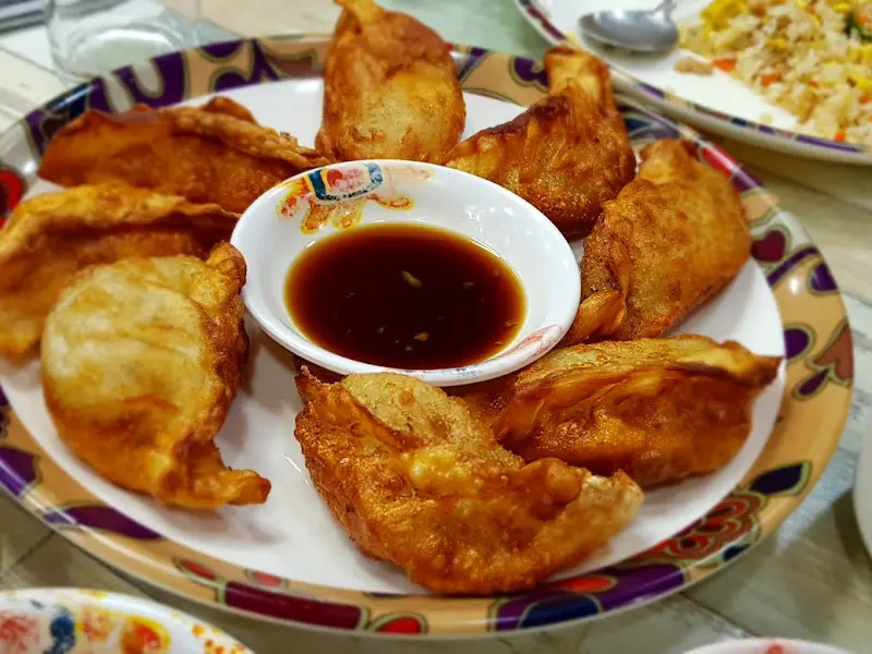 겉바속촉 군만두