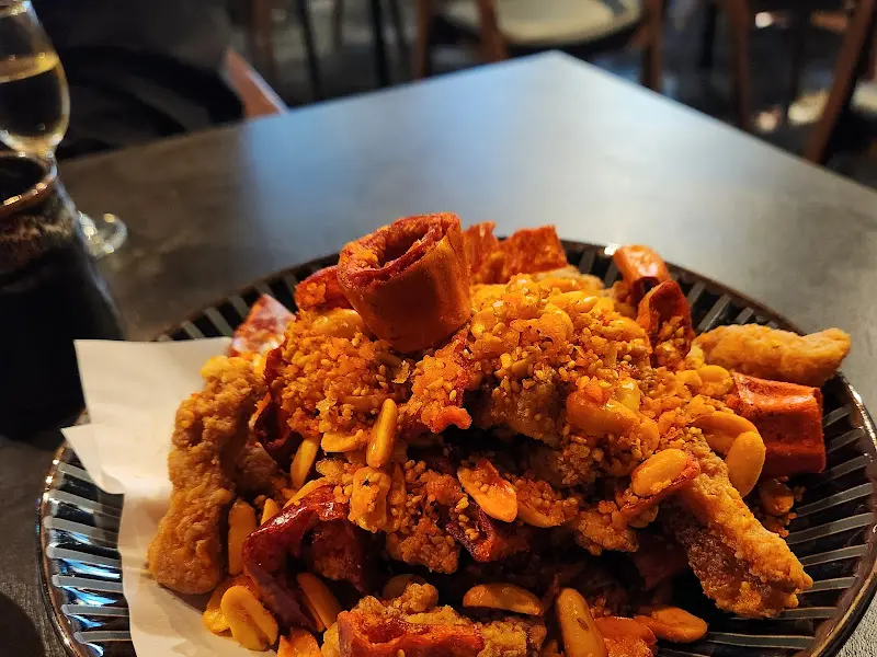 닭연골고추튀김의 매콤한 향연