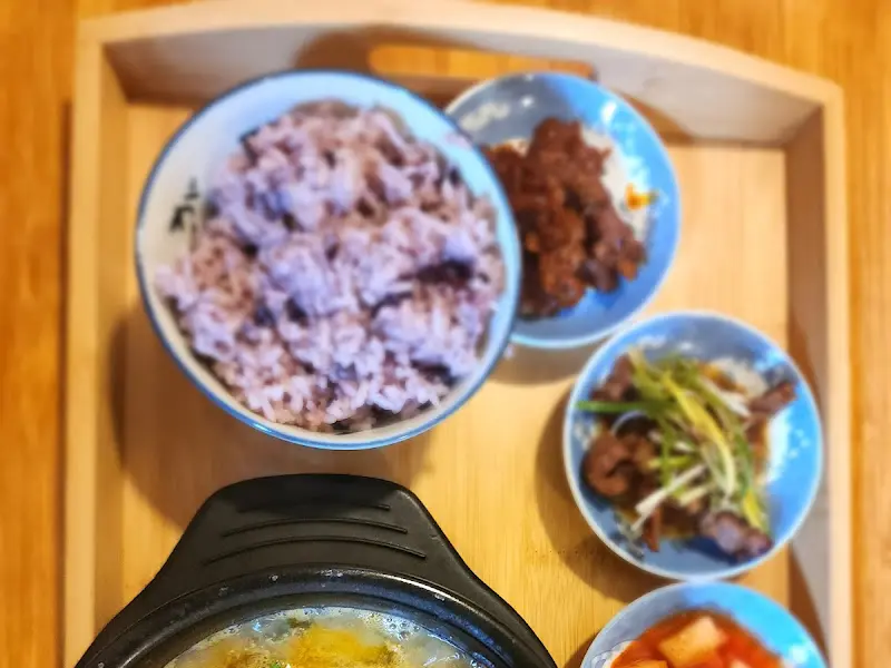 깔끔하고 정갈한 상차림