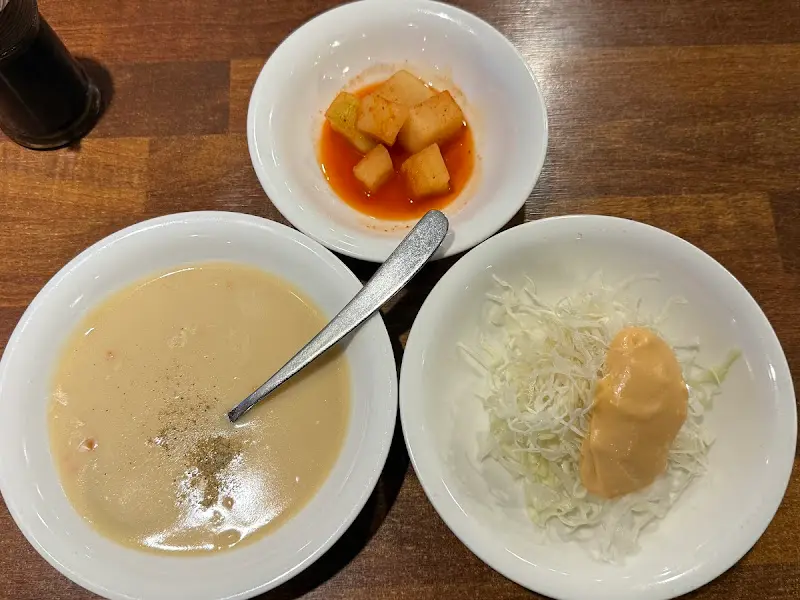 스프, 샐러드, 깍두기