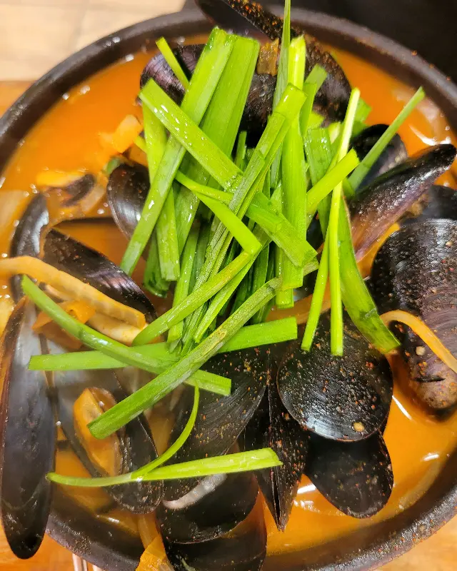 홍굴이해물짬뽕 내부