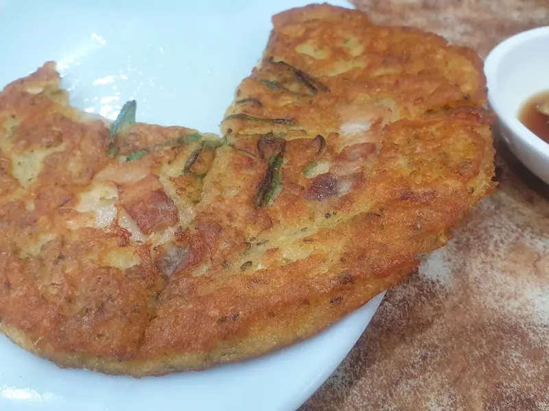 감자부침 한 조각