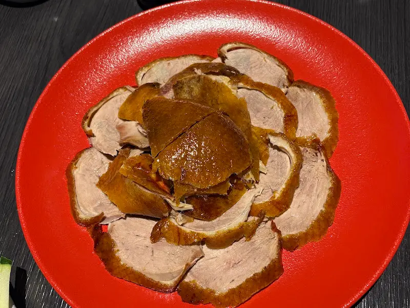 윤기가 흐르는 북경오리