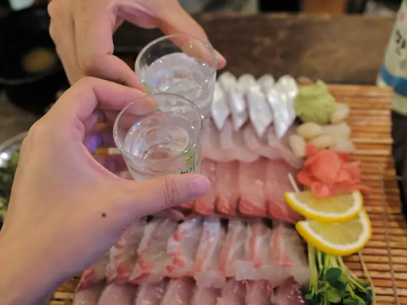 고등어회 한상차림