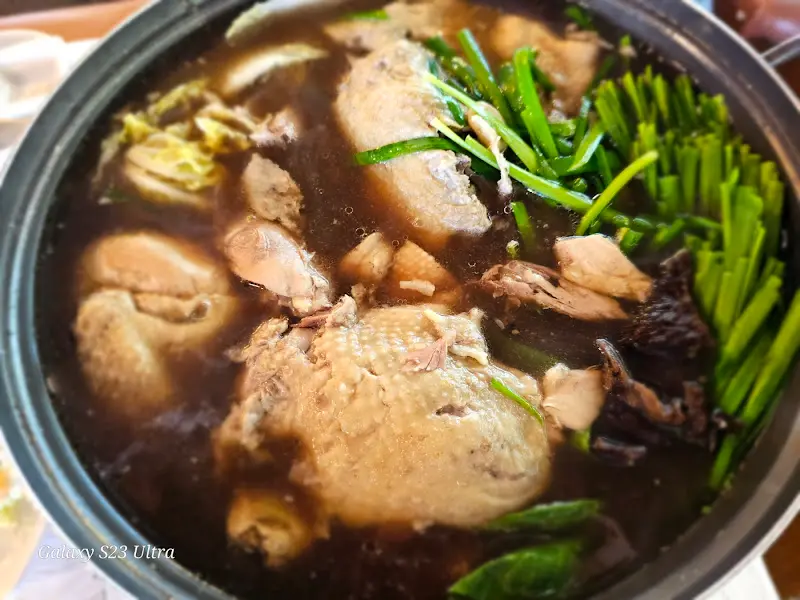 능이백숙 근접샷