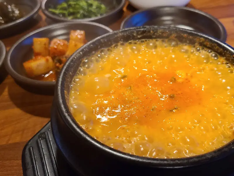 몽글몽글 순두부찌개