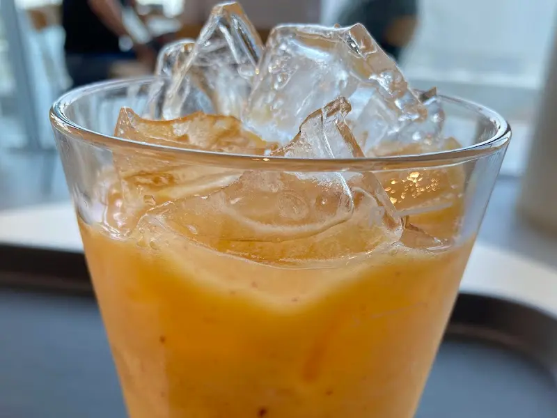 시원하고 달콤한 망고 케이크 빙수