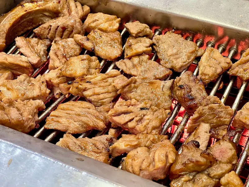 구워지는 돼지갈비