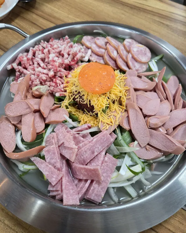 부대찌개