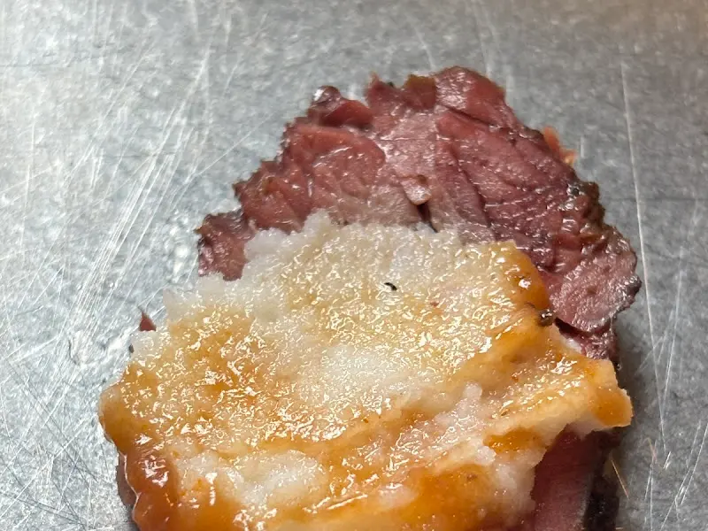 브리스킷과 매쉬드 포테이토