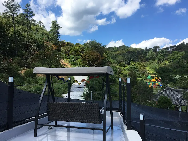 효산재 옥상 테라스