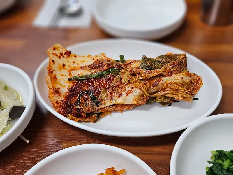 다진 마늘이 듬뿍 들어간 김치