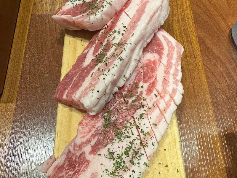 숙성 삼겹살의 자태