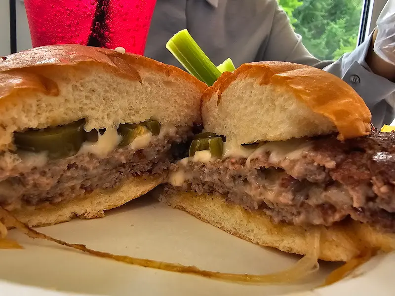 필라델피아 버거 단면