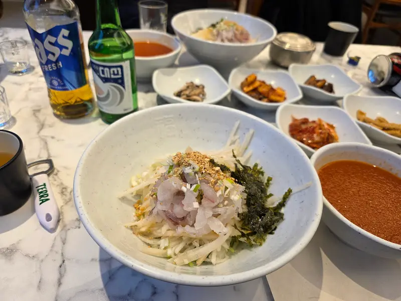 다채로운 곁들임 찬