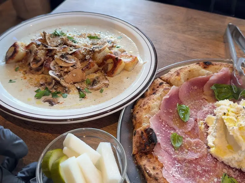 크림 감자 뇨끼의 모습