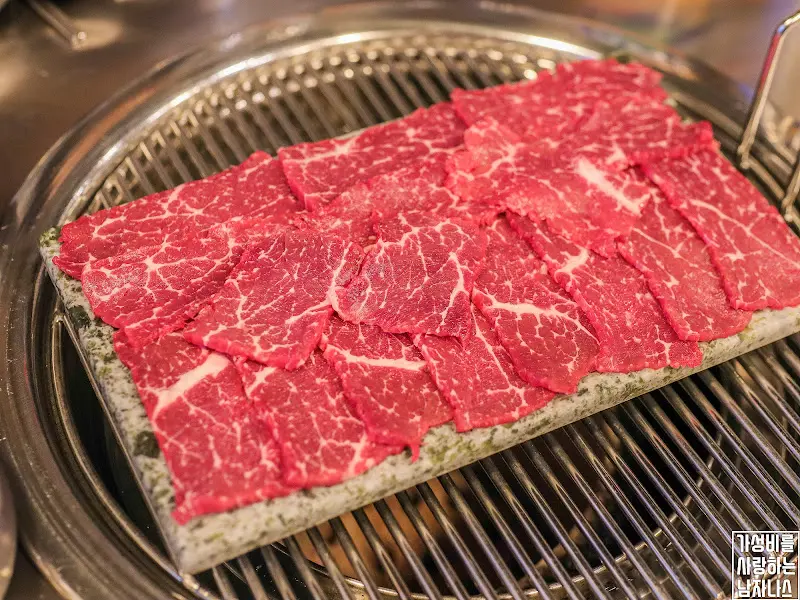 육즙 가득한 한우