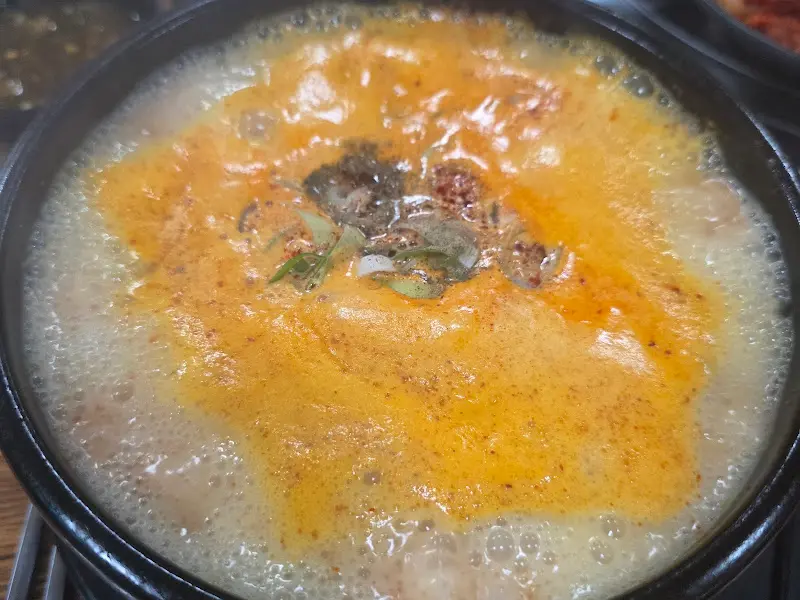 셀프바에서 즐기는 신선한 반찬