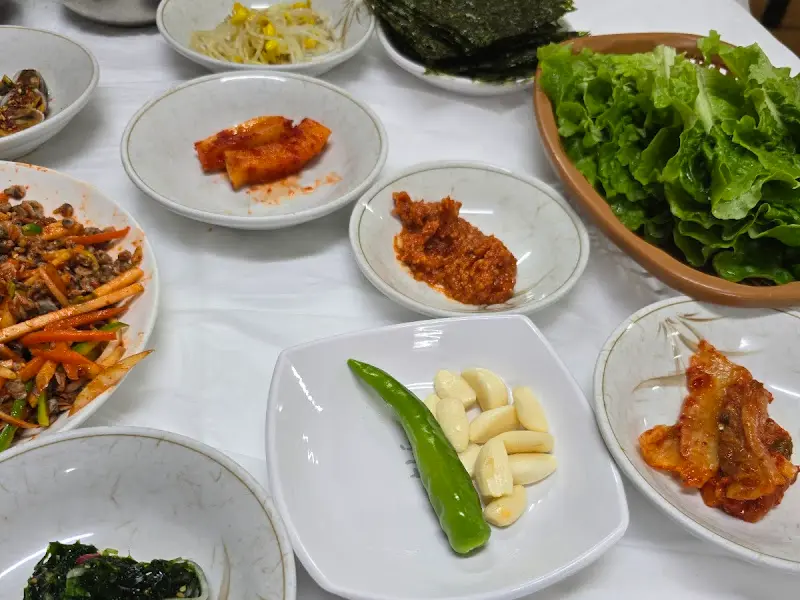다양한 밑반찬