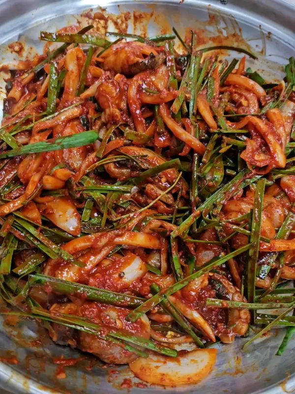 푸짐한 쭈꾸미 볶음