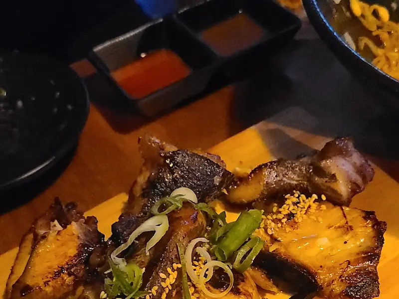 윤기가 흐르는 가마구이