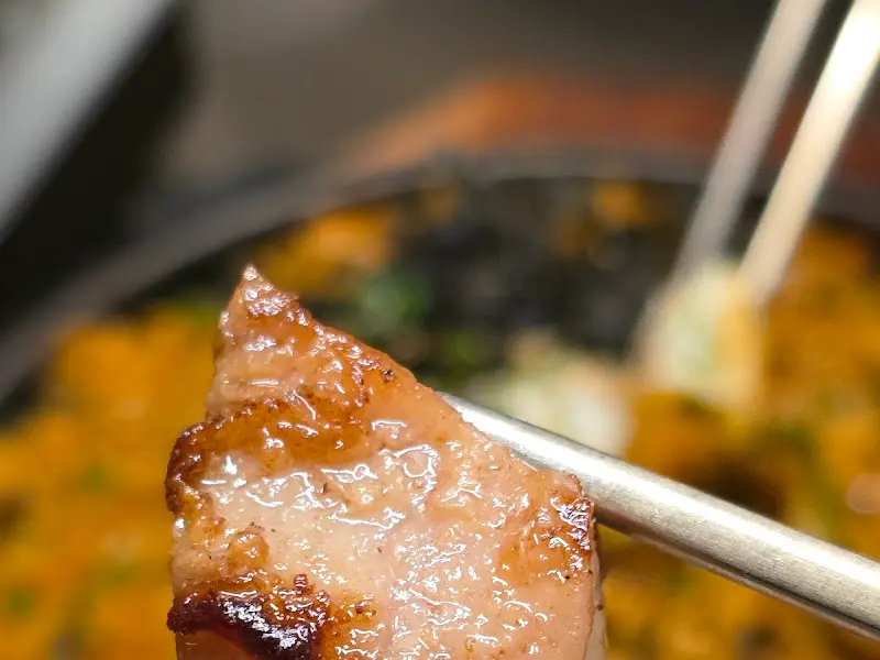 젓가락을 멈출 수 없는 마성의 곱창