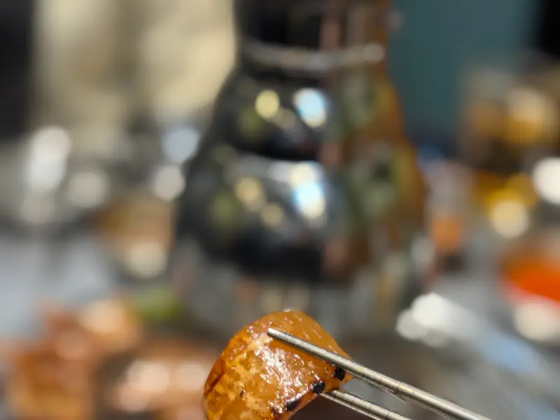 잘 익은 돼지 껍데기