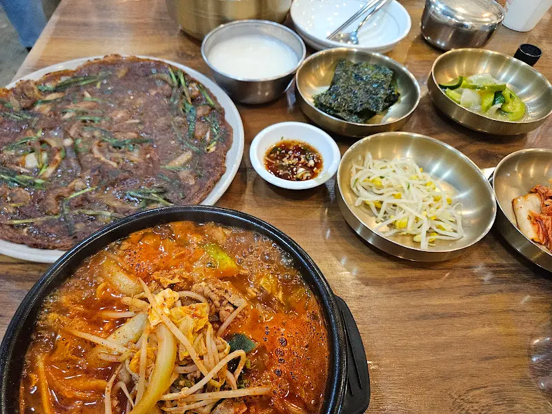 푸짐한 한 상 차림