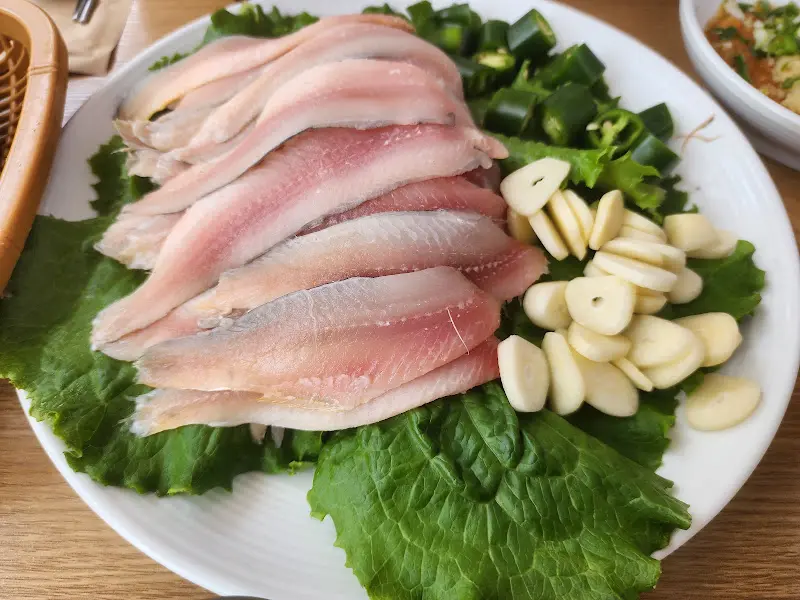 신선한 밴댕이 회