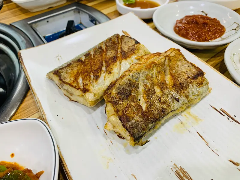 겉바속촉 생선구이