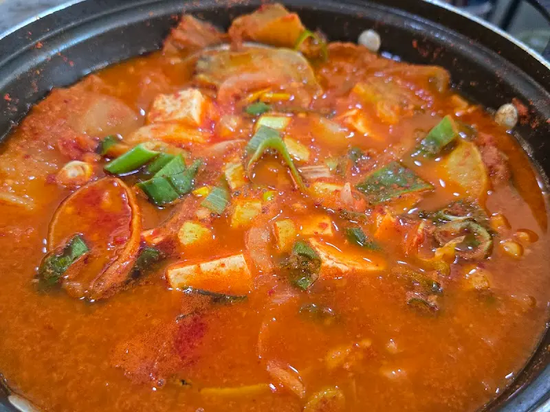 전복 김치찌개