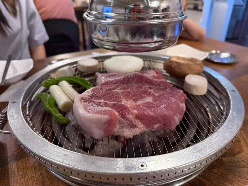 불판 위의 목살