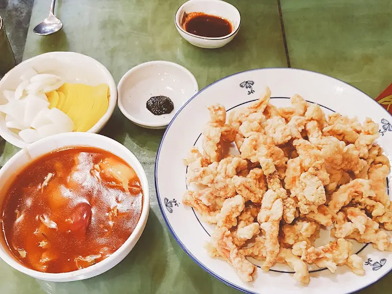 다양한 곁들임 메뉴