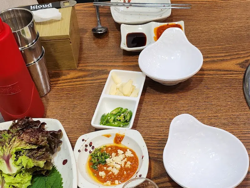 깔끔한 테이블 세팅