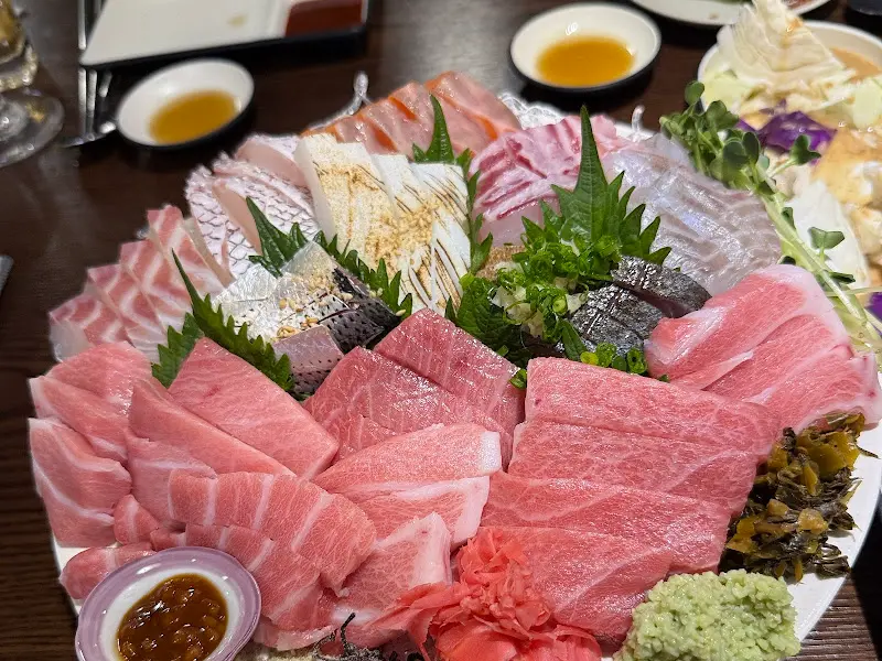 싱싱함이 느껴지는 모듬회