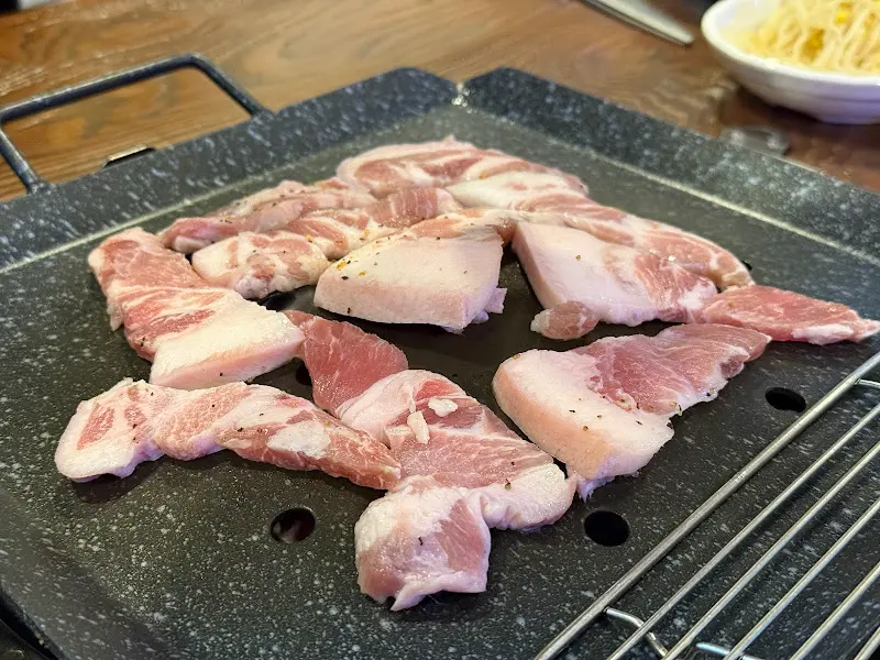 불판 위의 꼬들살